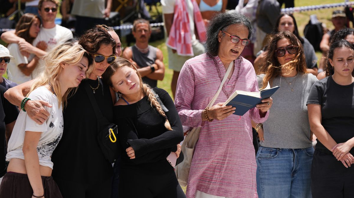 FOTO: Sydney vstřebává šok. Na místě střelby zůstala spousta osobních věcí