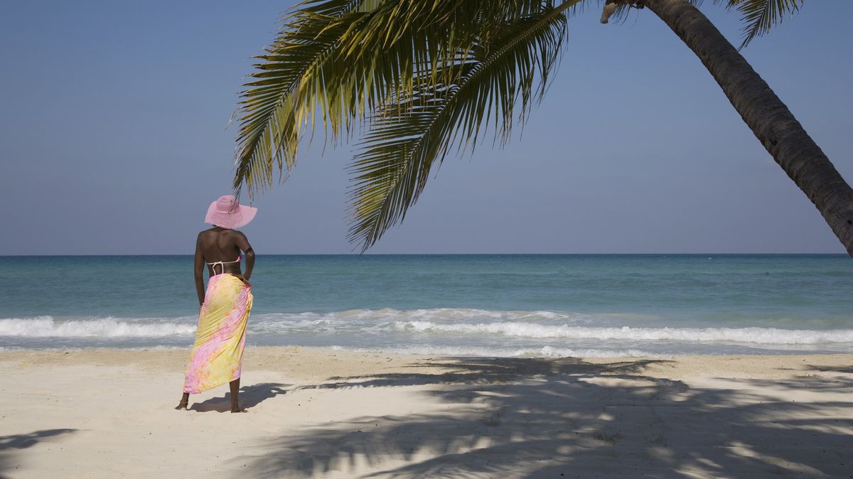 Další vlna podvodných zájezdů. Lidé uvěřili historce, mají padělky letenek a nikam se nepodívali