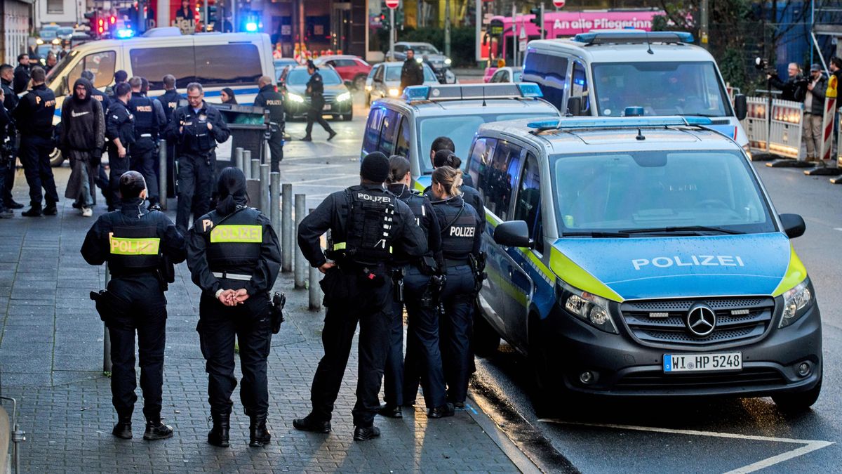 Německá policie u českých hranic zastavila auto se sedmi kilogramy pyrotechniky