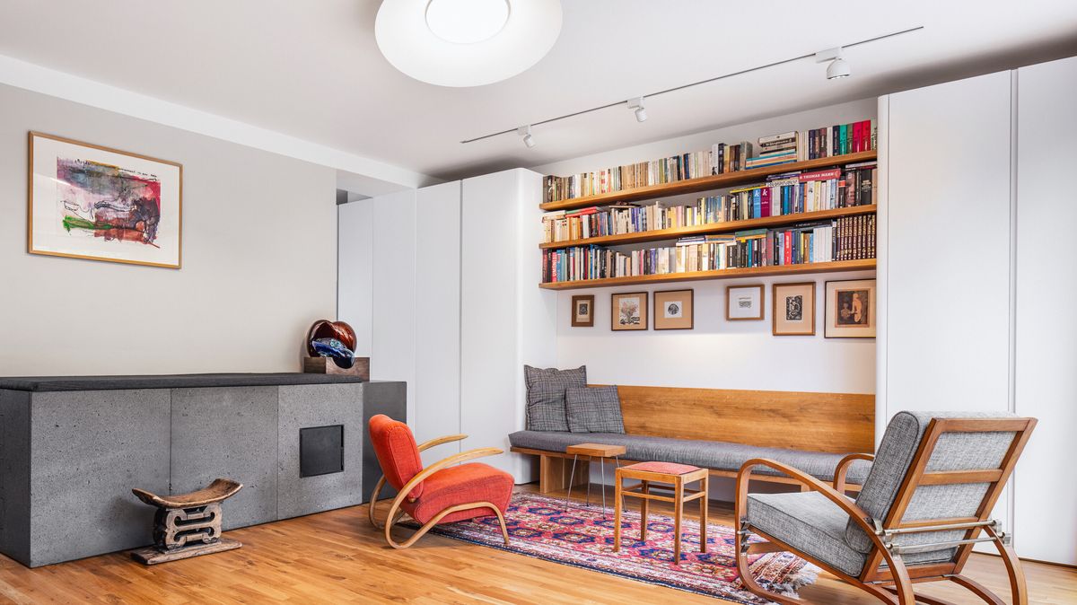 Rekonstruovali dům pro novou etapu života. Z prázdných pokojů je salon i kinosál