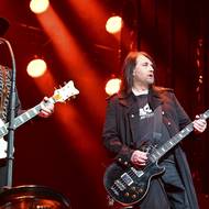 Kytarista a zpěvák Robert Kodym (vlevo) a baskytarista P.B.CH.