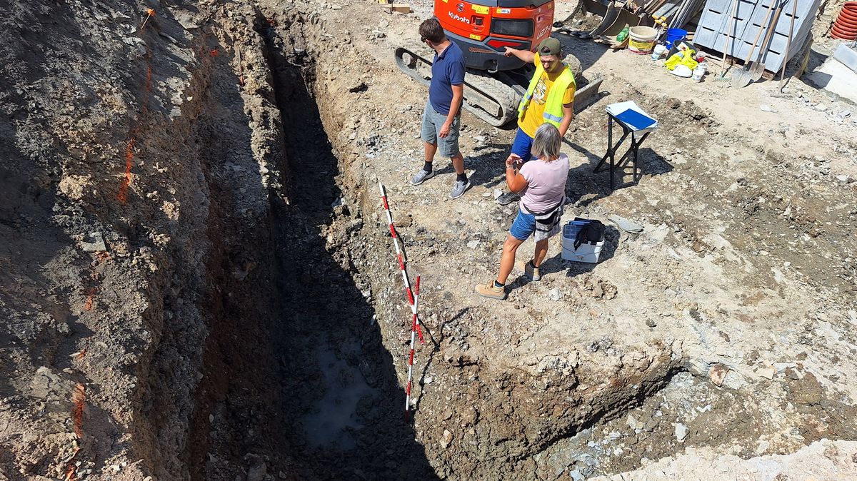 Unikátní nález městské brány poodkryl historii Rychnova nad Kněžnou