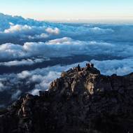 Pohled z vrcholu sopky Mount Agung na ostrově Bali