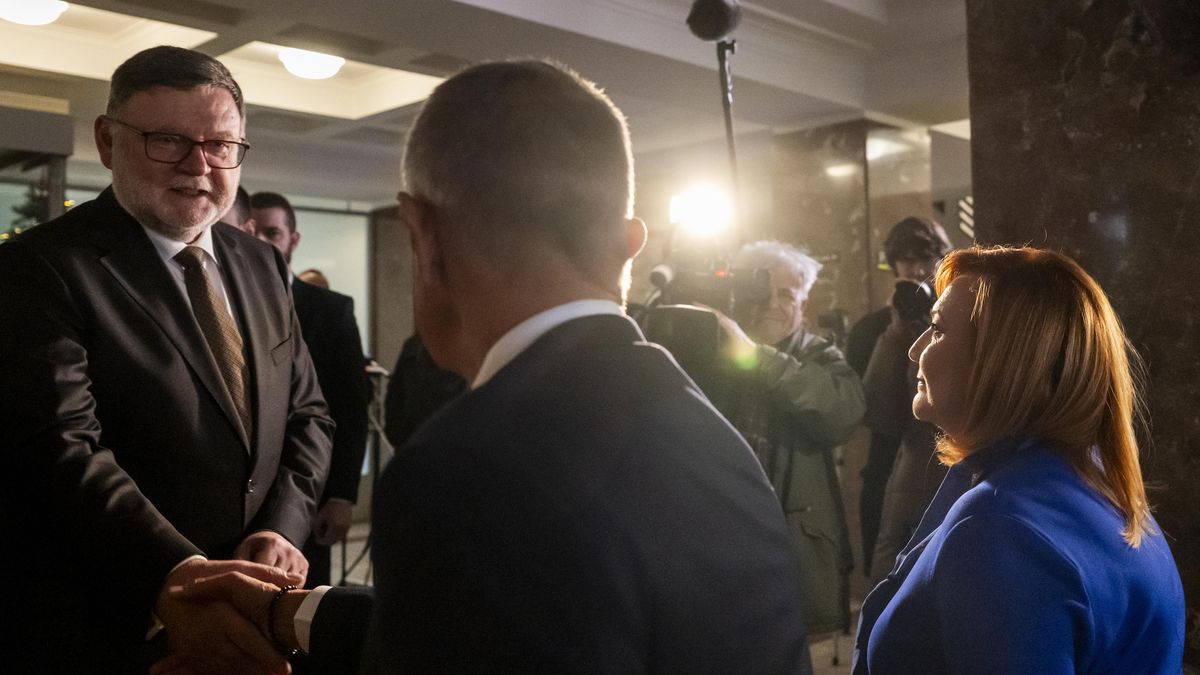 Nová vláda si půjčí miliardy od lidí. Dluhopisy nabídneme už letos, říká Schillerová