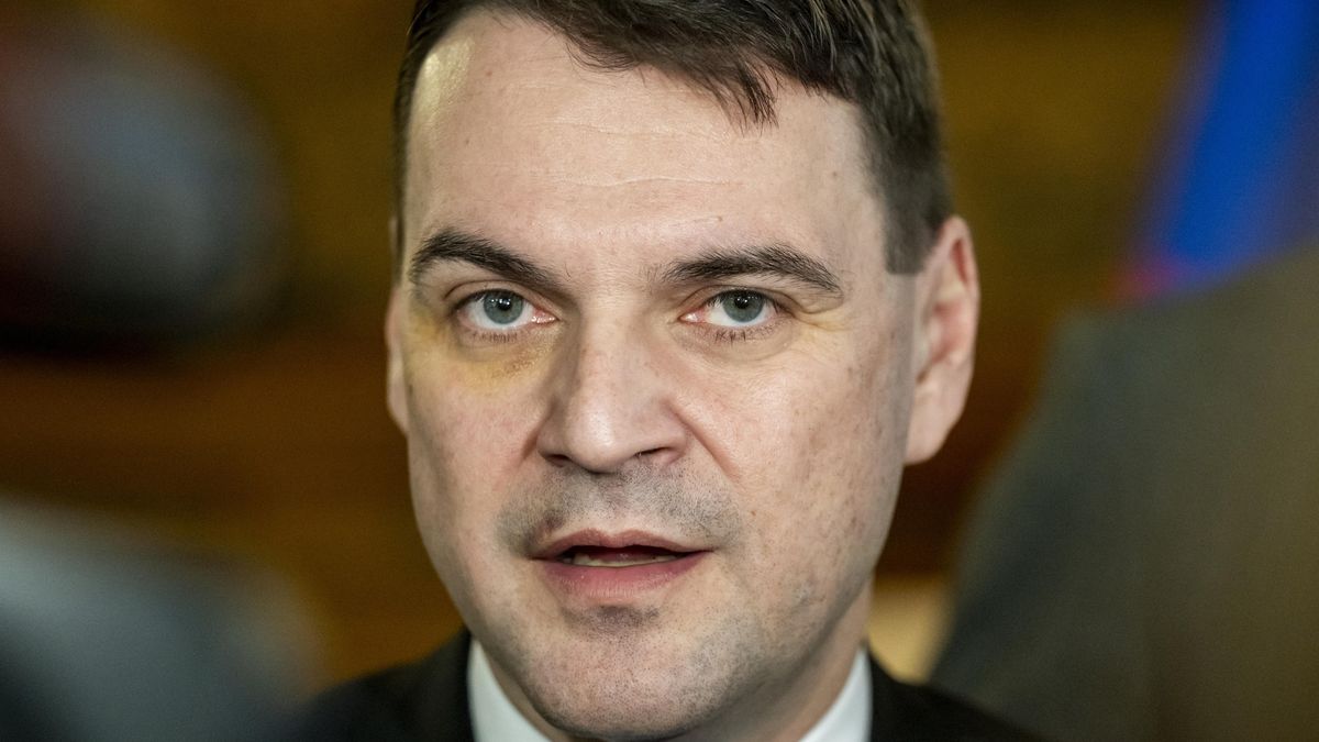 Macinka se ohradil proti „dojmologii“ Hradu, na Turkovi trvá