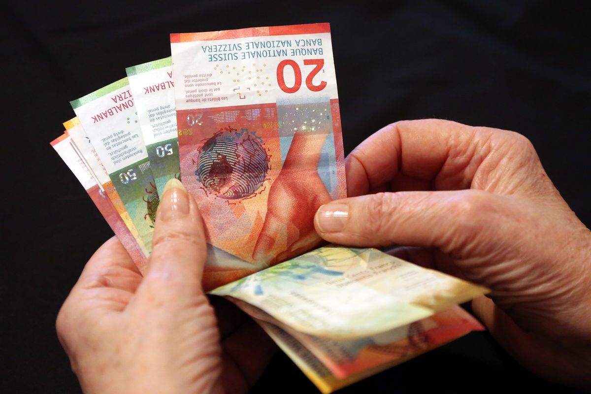 Švýcaři v referendu odmítli dědickou daň pro superboháče