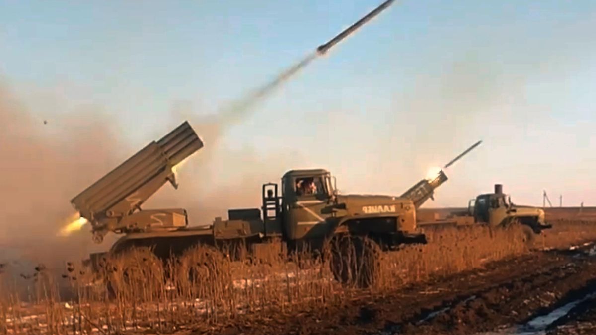 Ruské ostřelování Donbasu a Chersonu si vyžádalo jednu oběť a několik zraněných