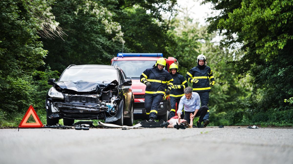 Na silnicích v Česku letos zemřelo 427 lidí, nejméně od roku 1961