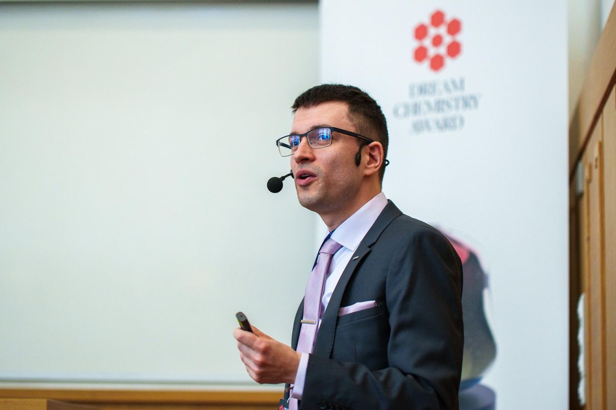 Mezinárodní chemickou soutěž poprvé vyhrál Čech