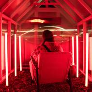 Zde je místo k zastavení a ztišení.