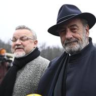 Michal Fleischmann, bývalý šéf Evropy 2 a Miloš Pokorný (vpozadí)