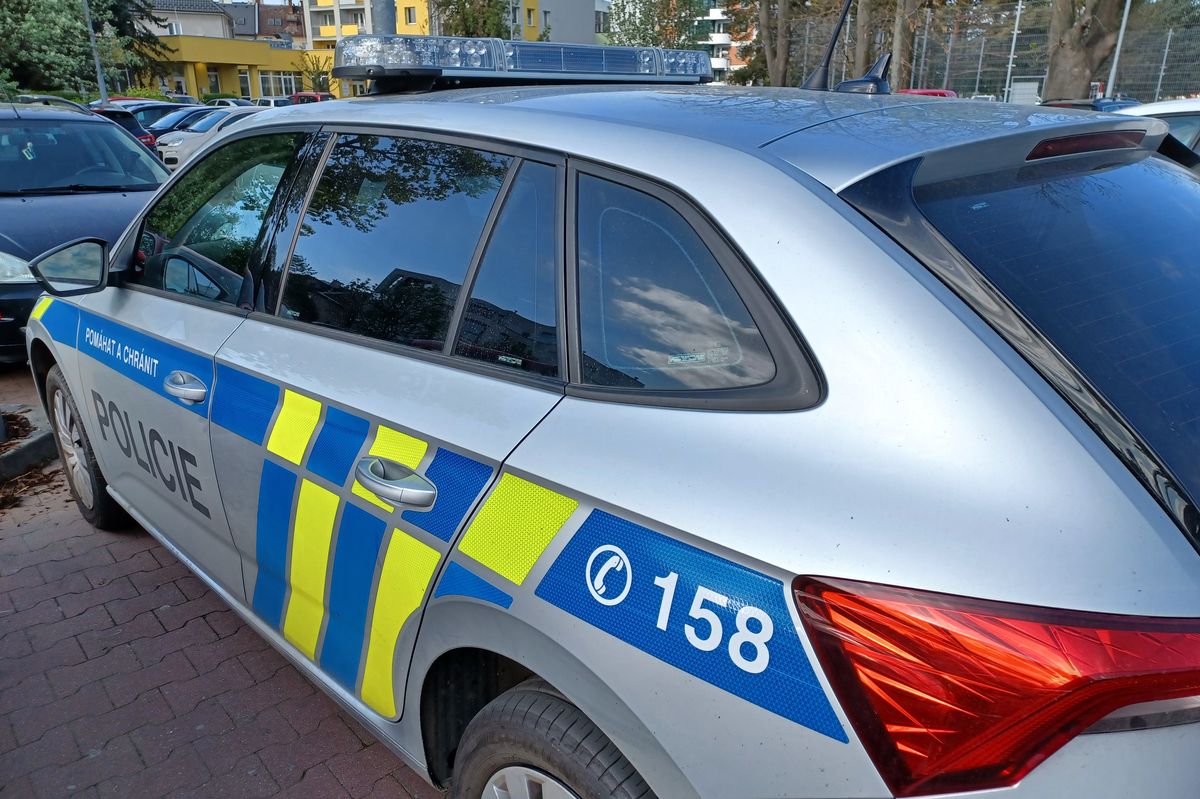 Vražda ženy v rodinném domě na Šternbersku. Policie zadržela jednoho člověka