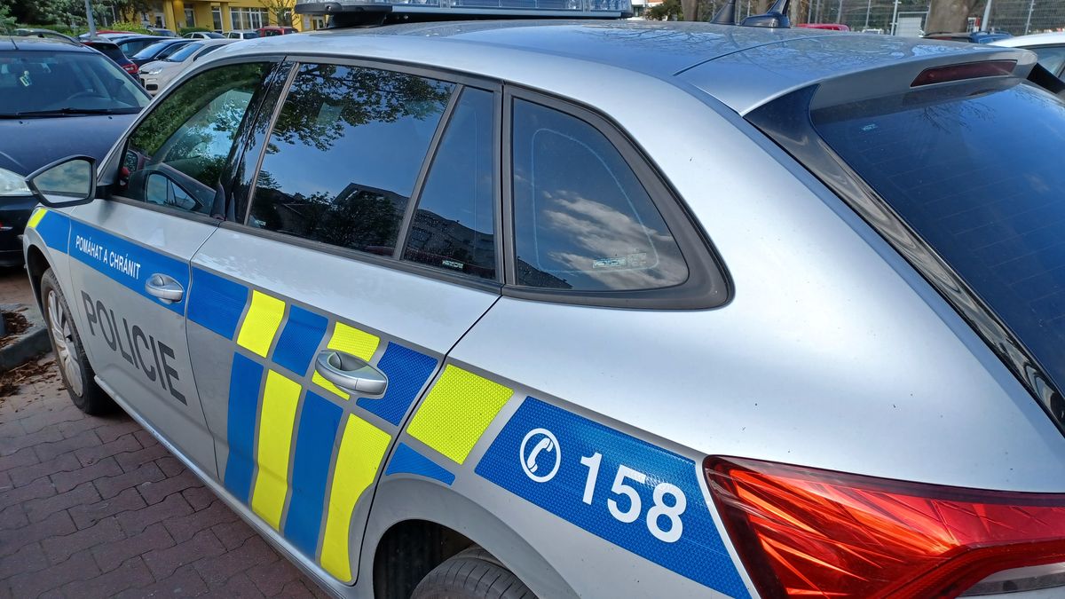 Vražda ženy v rodinném domě na Šternbersku. Policie zadržela jednoho člověka