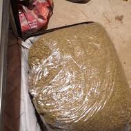 Celníci a policisti zabavili drogy i nelegálně držené zbraně. 