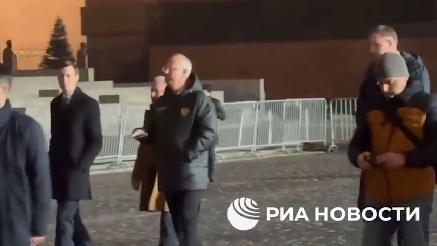 Spíš turisté než míroví vyjednavači. Witkoff a Kushner se v Kremlu dočkali plné VIP péče