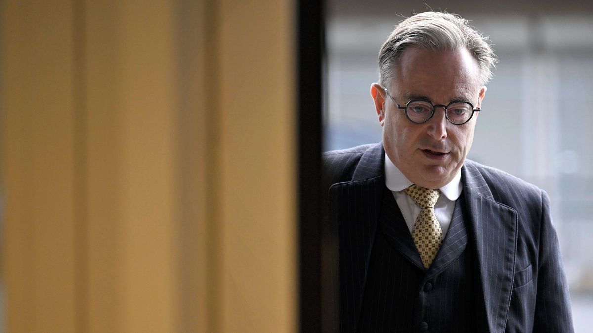 Není ani žádoucí, aby Rusko na Ukrajině prohrálo, řekl belgický premiér