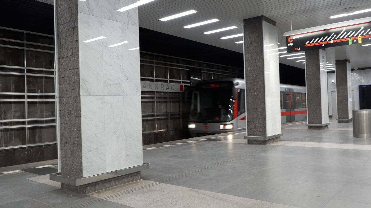 Tendrem na stavbu pražského metra D se znovu zabývá ÚOHS i soud