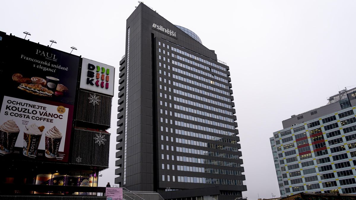 Komerční nemovitosti čeká další silný rok. Kanceláří se ale staví málo