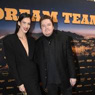 Na prosincovou premiéru svého filmu Dream Team dorazil s manželkou Anetou Vignerovou (na snímku).