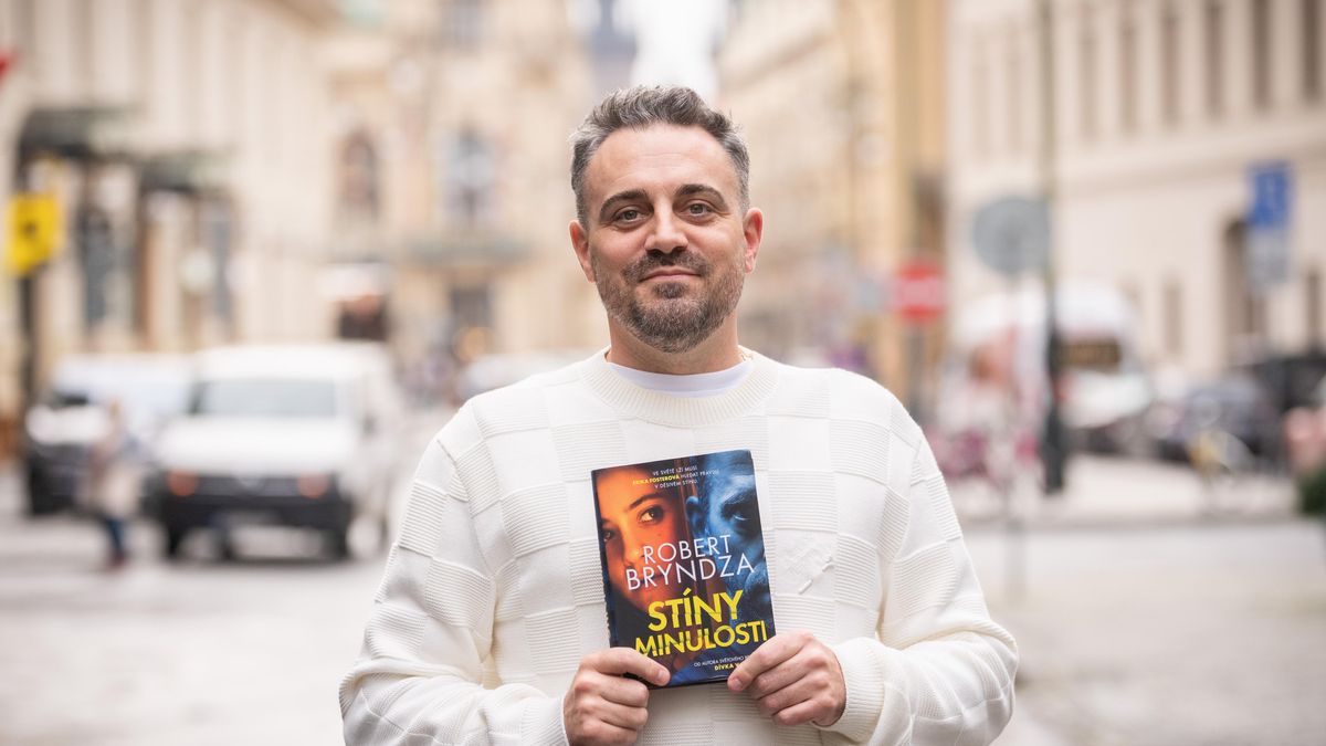 Spisovatel Robert Bryndza: Na Slovensku jsme s manželem našli domov a jsme tam šťastní