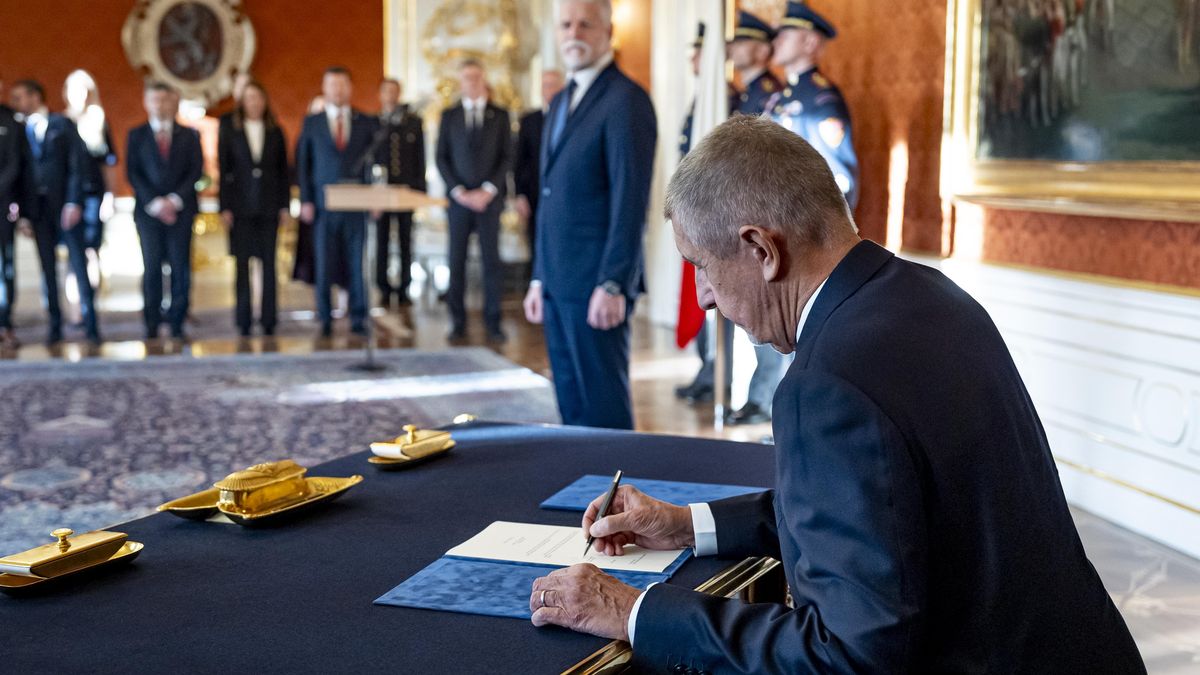 Zelenskyj pogratuloval Babišovi, těší se na spolupráci