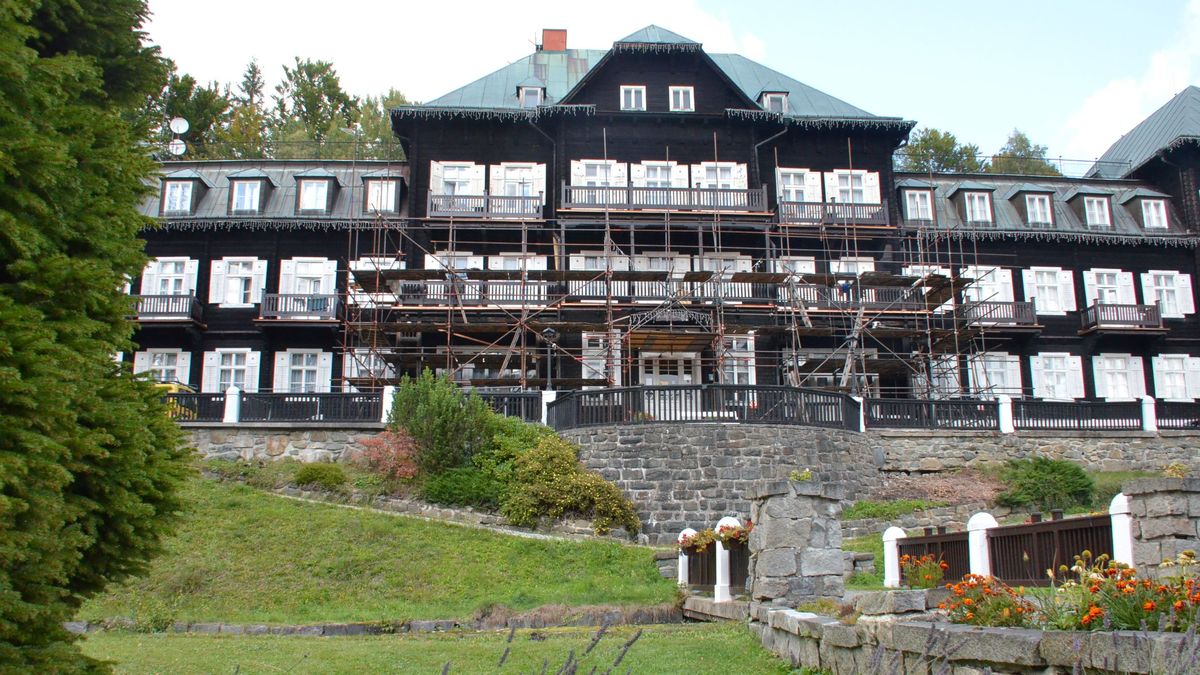 Policie stíhá manažerku státních lázní v Karlově Studánce kvůli veřejné zakázce