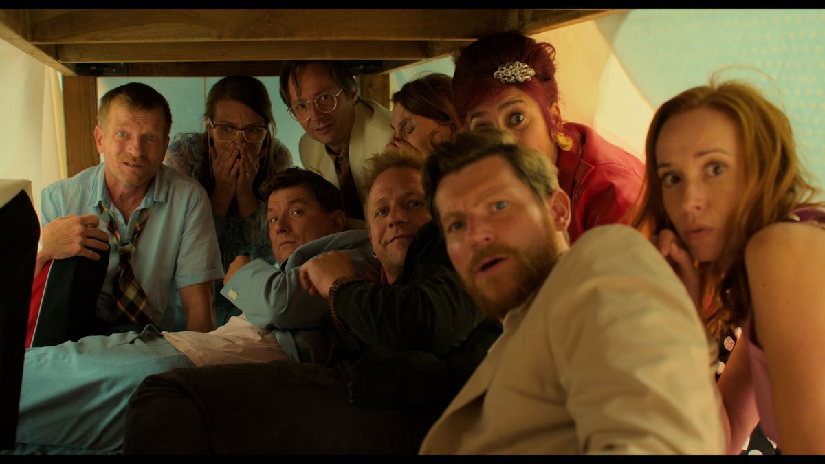 Nová komedie s Holubovou a Duškem řeší netradiční křtiny