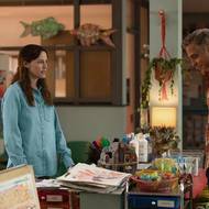 Jay a jeho odcizená starší dcera (Riley Keoughová)