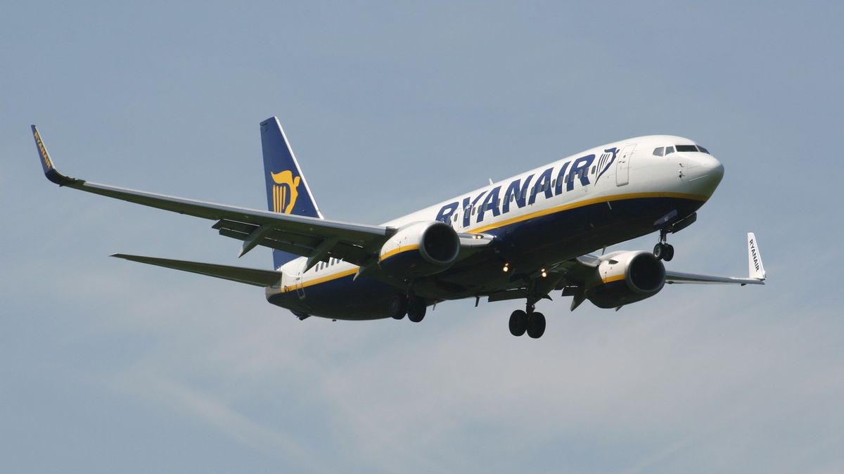 Ryanair má nelichotivé prvenství. Letos měl nejvíc zpožděných letů