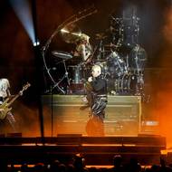 Till Lindemann má v kapele mnoho žen