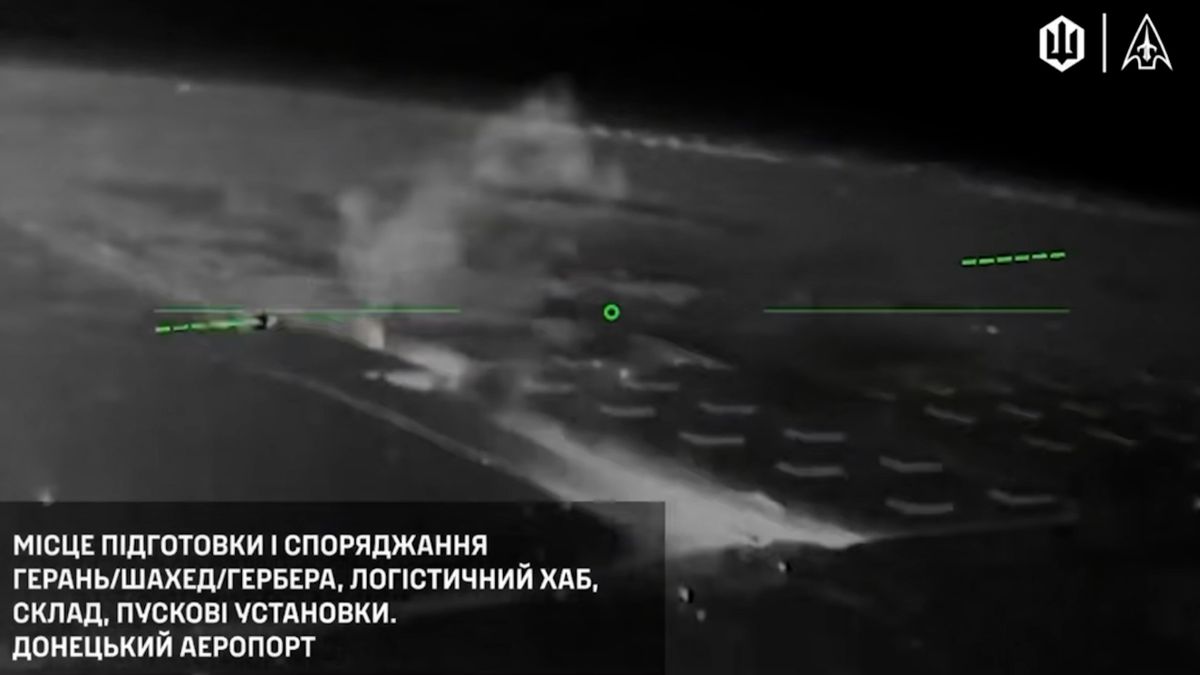 Ukrajinci zaútočili na sklad dronů na okupovaném letišti v Doněcku