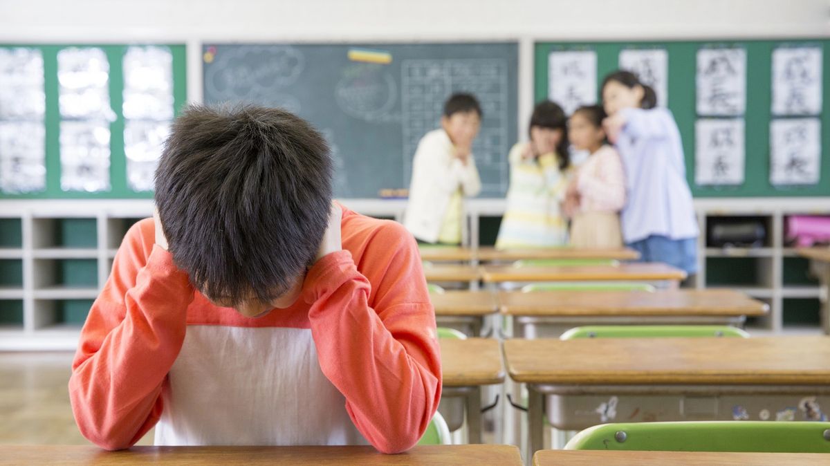 Agresivita ve školách je na vzestupu, výjimkou nejsou slovní útoky na učitele