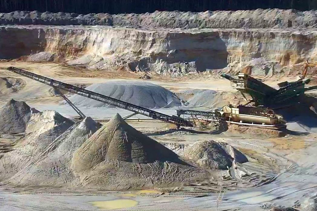 Řidiči chtějí další dálnice, otevřít kamenolom ale nechce ve svém okolí žádná obec