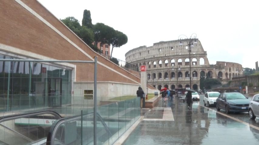 Turisté se ke Koloseu dostanou snáze. Nově otevřené metro je zároveň muzeem