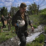 15. května 2025 našli ve vsi Bohorodyčne na zahradě bývalého ruského velitelství lebku ukrajinského vojáka či civilisty. Podle všeho tam Rusové pohodili uříznutou hlavu. 
