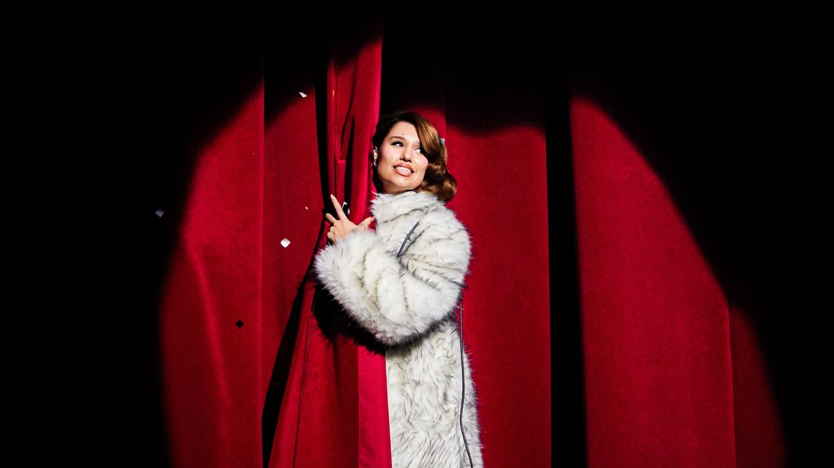 RECENZE: Zpěvačce Raye v hale nafackoval zvuk