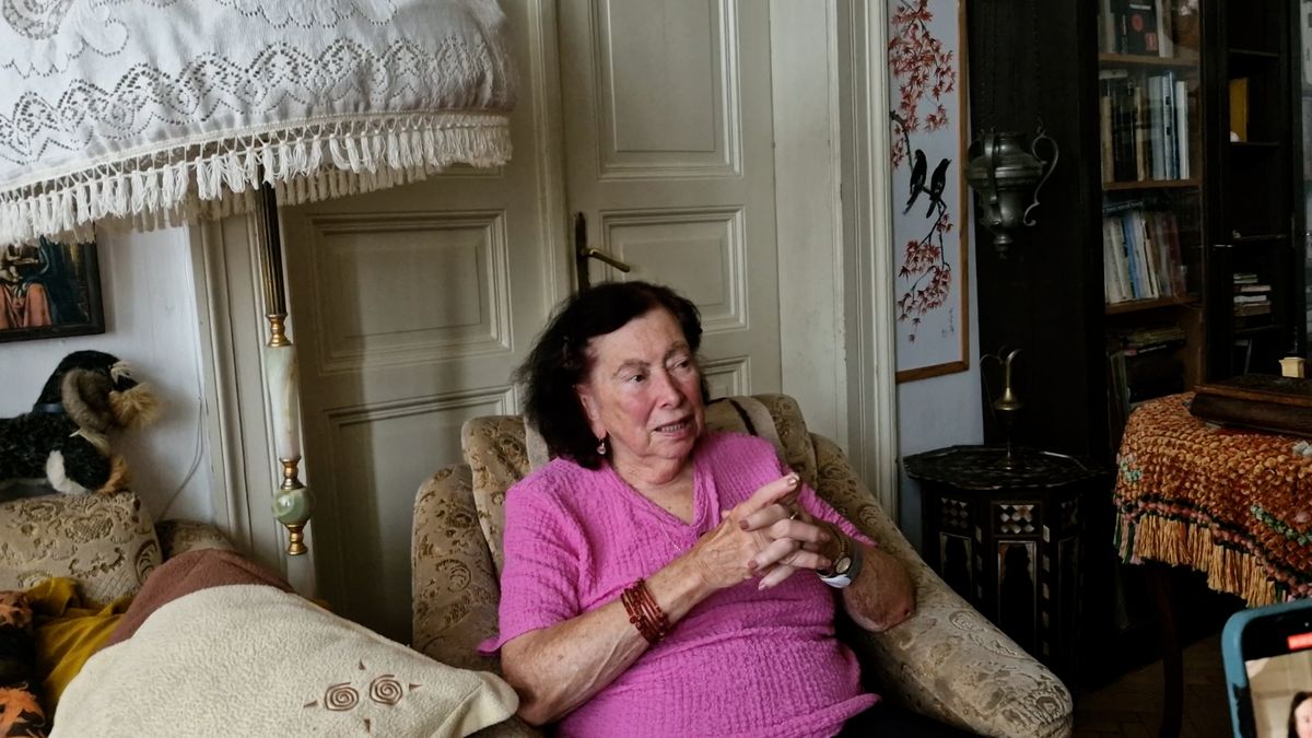 Alexandra Součková pomáhala v 50. letech informovat západ o poměrech v Československu. Věznili ji za to v nelidských podmínkách