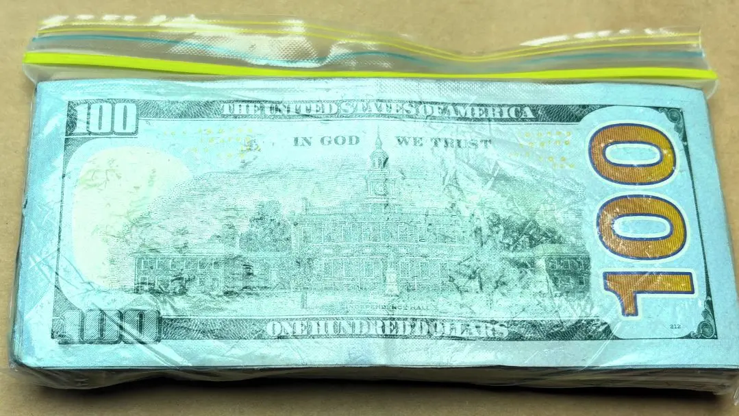 Američan našel tisíce dolarů v hotovosti, poctivě je vrátil