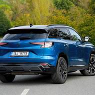 Drobnou modernizací prošla také záď, zde však není tak patrná.