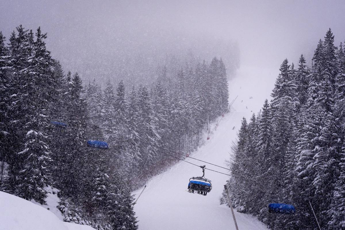 Počasí v sobotu ráno nebylo ideální. Možná i proto ve Svatém Petru bylo sice plno, ale ne narváno. 