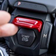 Volbu módů usnadňují obrovské páčky.