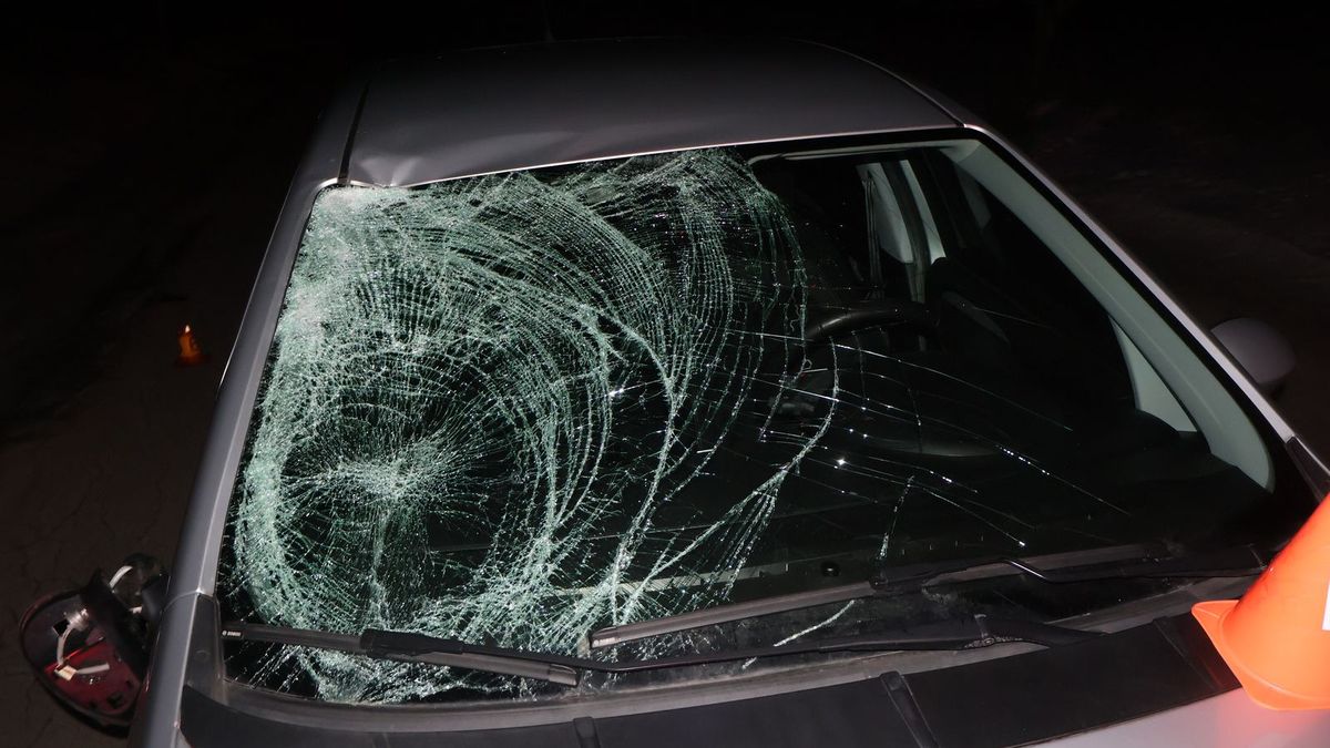 Mladý řidič na Olomoucku srazil autem seniora na elektrokole. Cyklista skončil v nemocnici