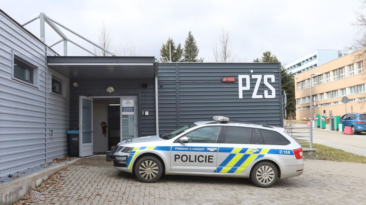 Pivo, vodka, rum. Řidič na D1 nadýchal přes šest promile, popíjel i za jízdy