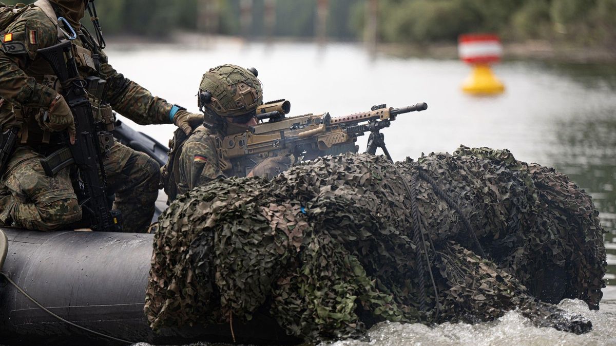 Skandál v německé armádě. Otřesné poměry v elitní jednotce šokovaly ministra obrany