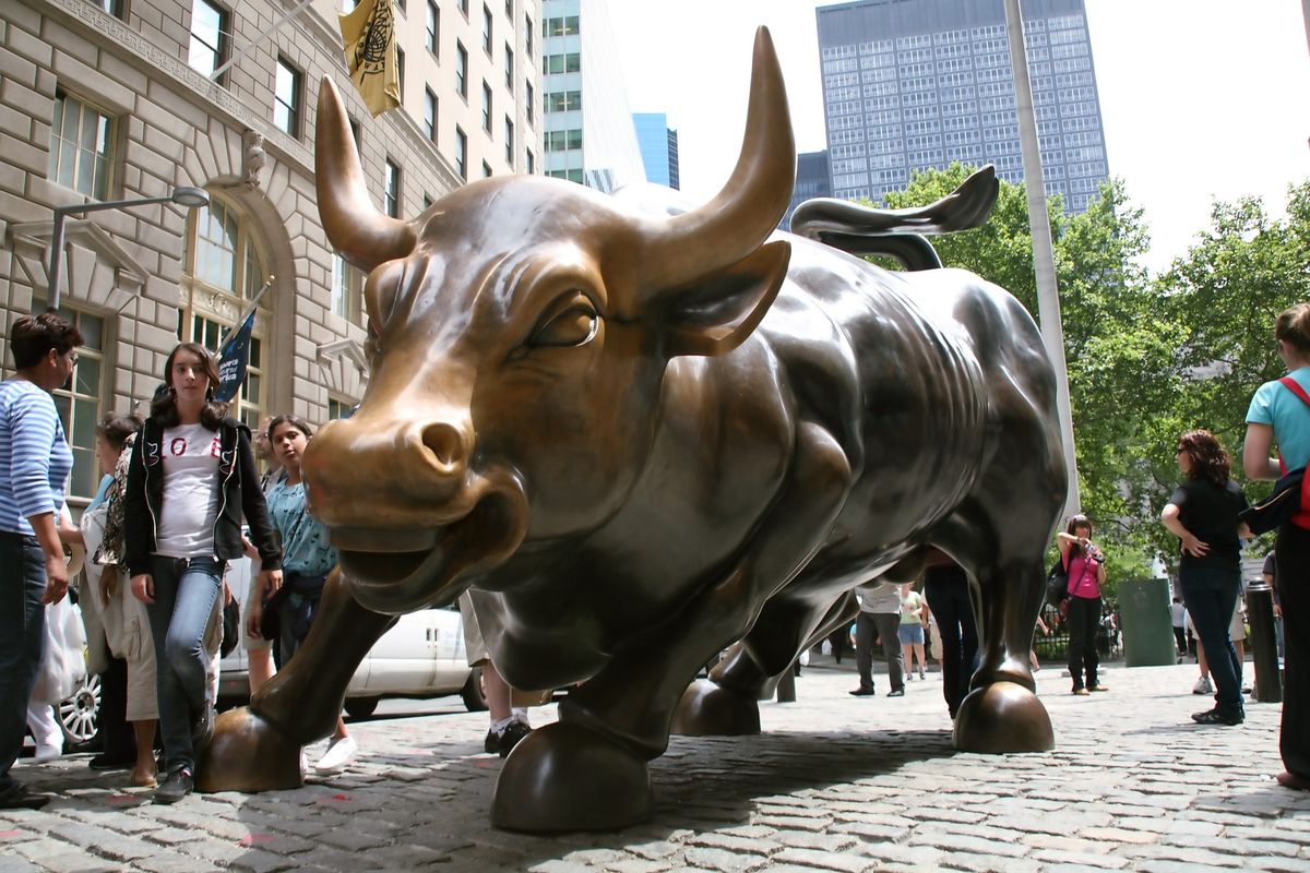 Podílové fondy loni v průměru vydělaly šest procent