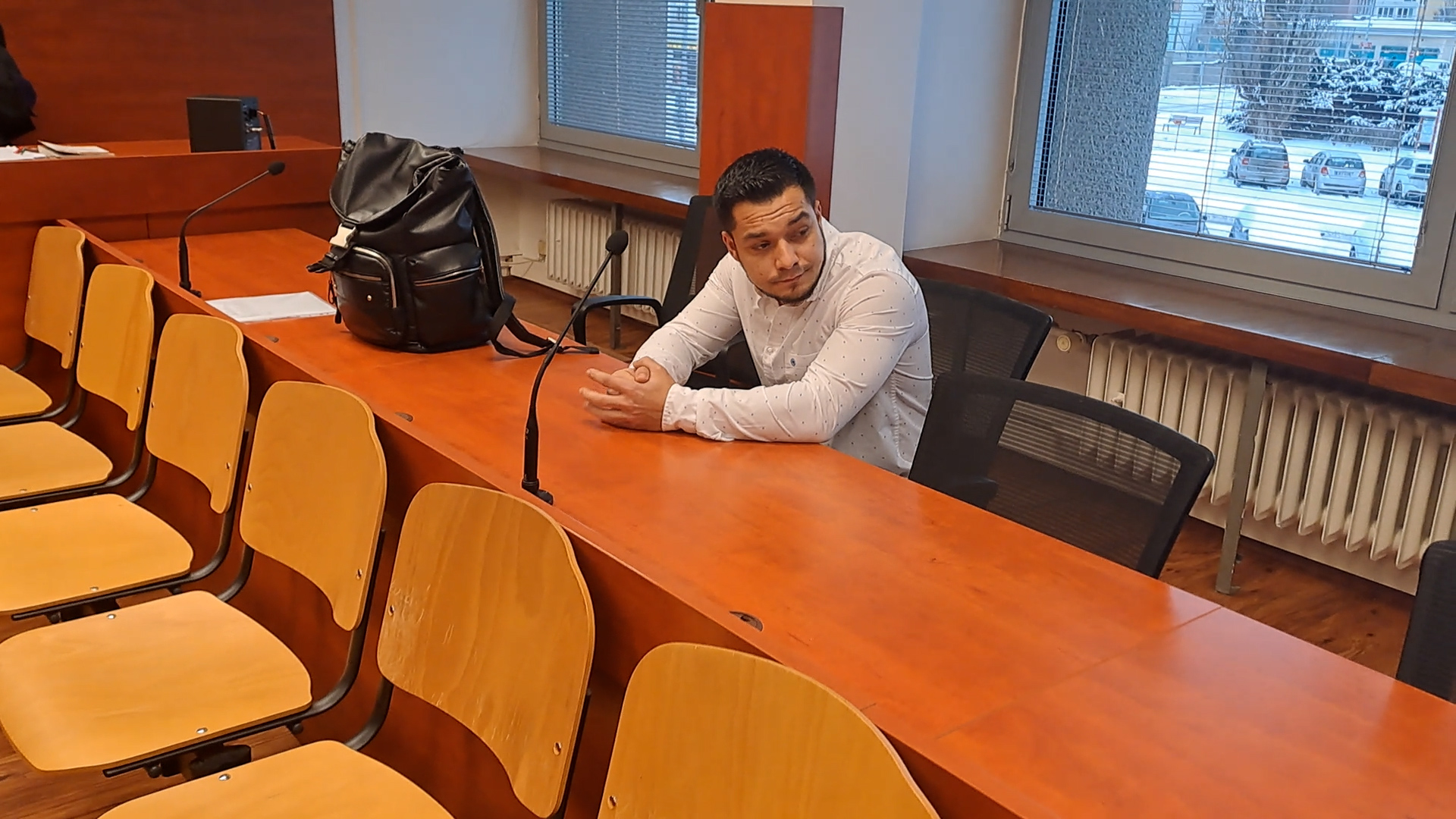 Koukali na MMA a pak se šli prát. Po zlomenině krčního obratle muž na Chomutovsku zemřel 