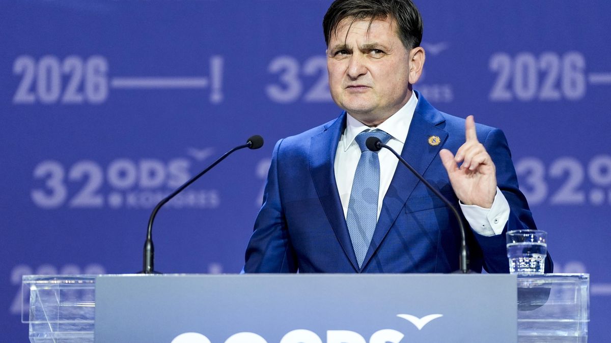 Zvrat v ODS: Červíček se vzdal kandidatury na prvního místopředsedu, podpořil Portlíka