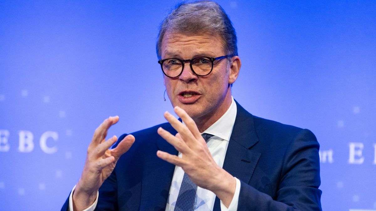 Německá ekonomika bude stagnovat. A může být i hůře, varoval šéf Deutsche Bank