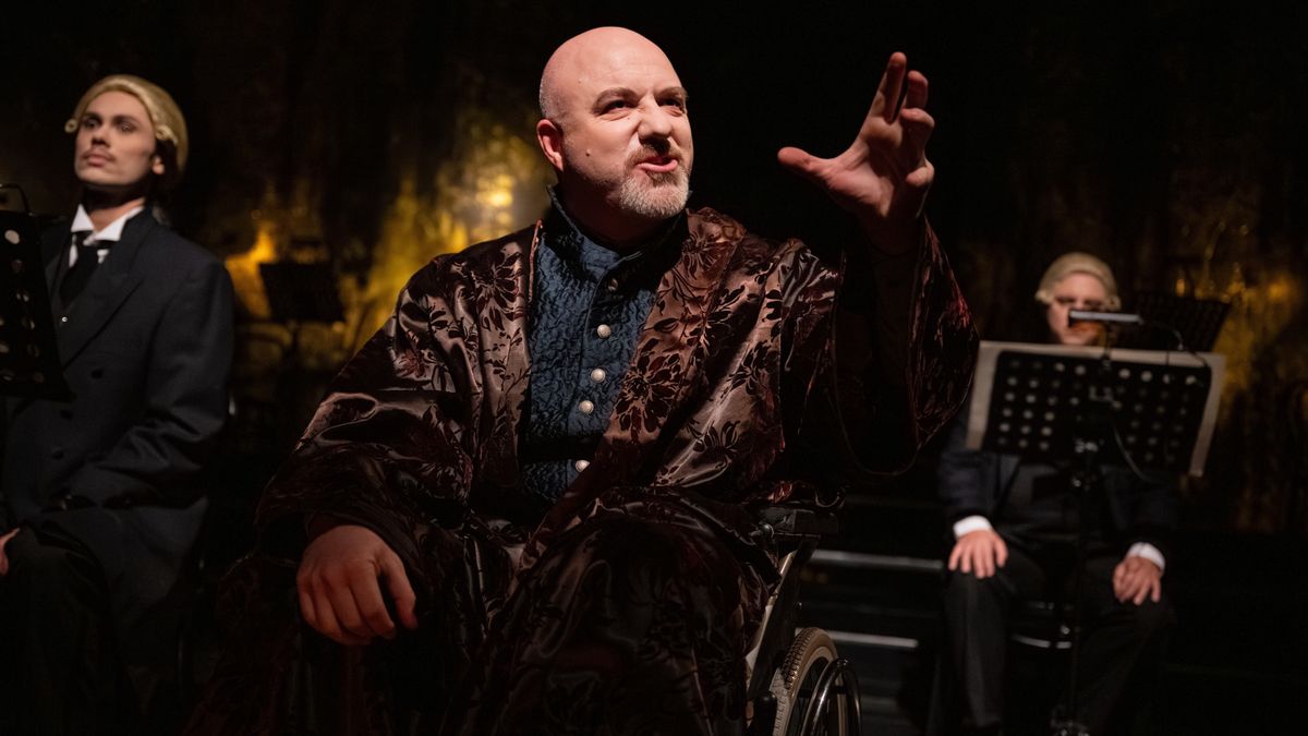 RECENZE: Shafferův Amadeus o géniích průměrnosti