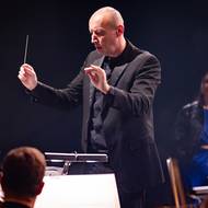 Orchestr řídil dirigent Stanislav Vavřínek.